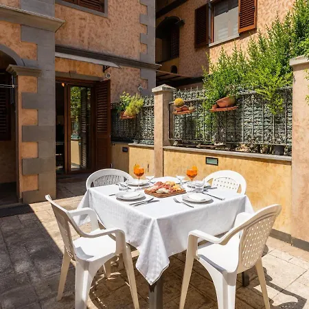 Maison Des Amis - With Parking, Private Courtyard And Wifi * Càbras
