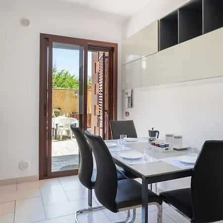 Maison Des Amis - With Parking, Private Courtyard And Wifi Càbras